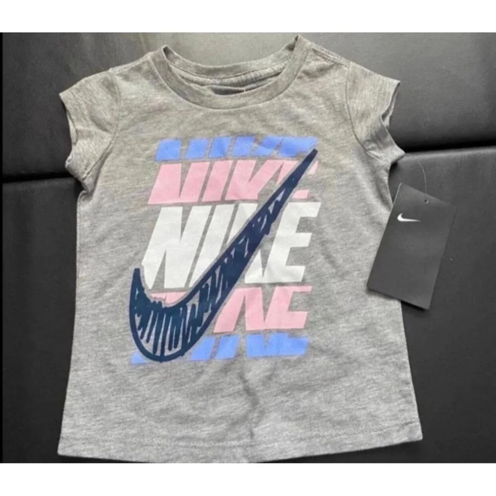 NWT Nike Leggings & Tee Set Girls Size 2T